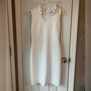 Calvin Klein ruffle v-neck sleeveless scuba sheath dress. Size 6